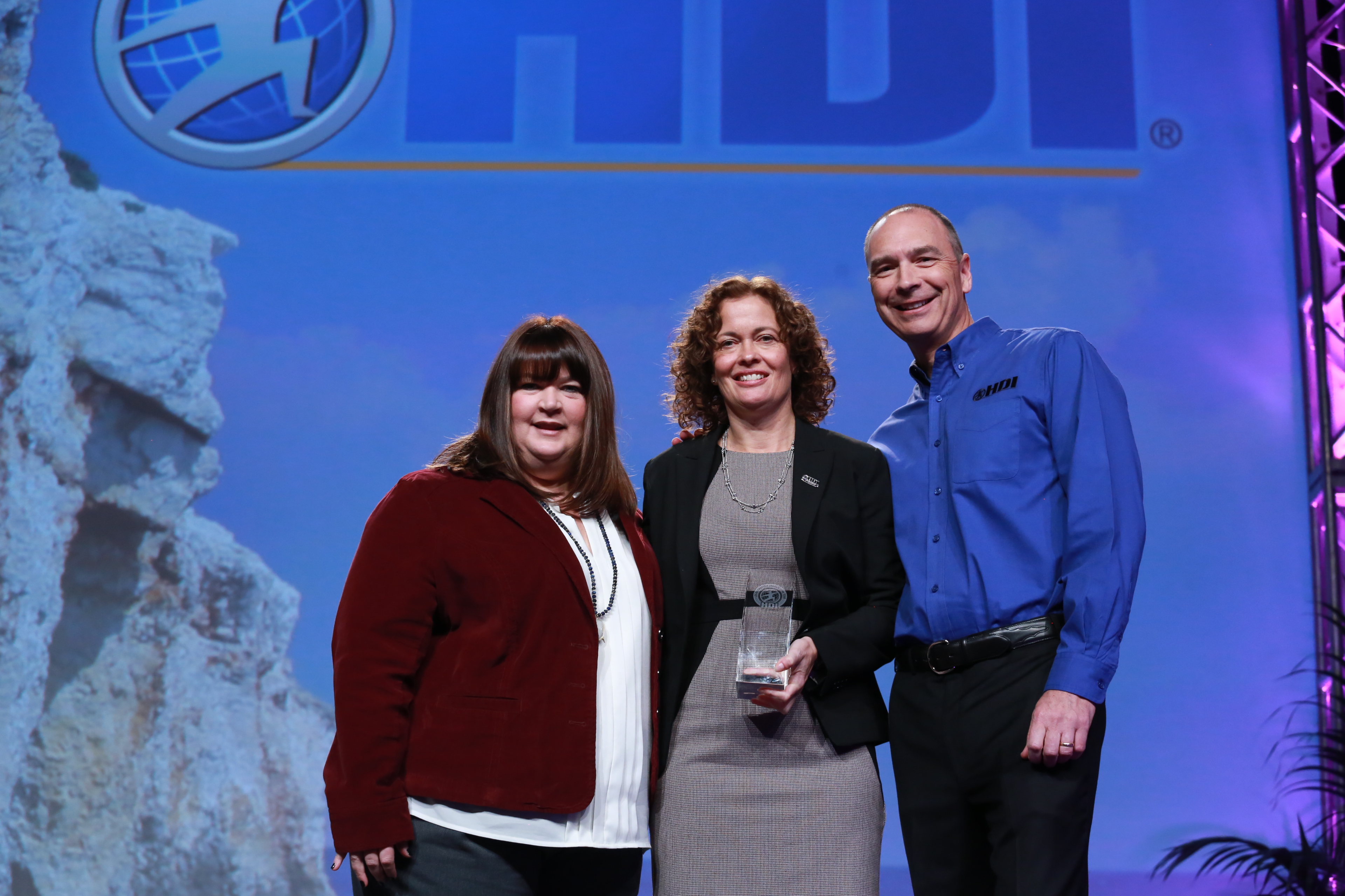 Officer of the Year Winner at HDI 2015