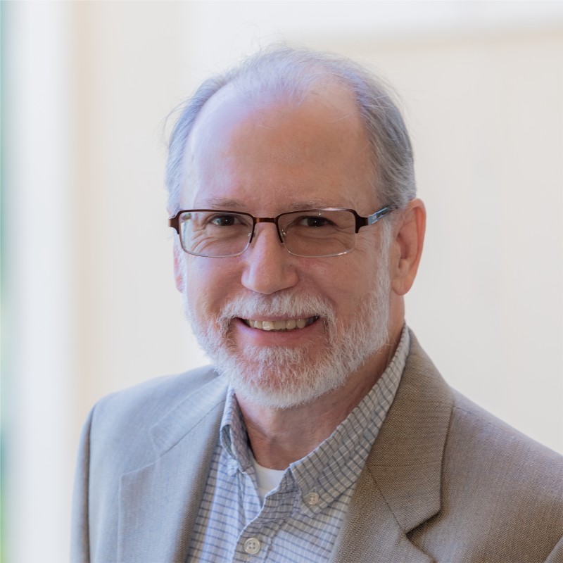 Headshot of Tim Elgunn